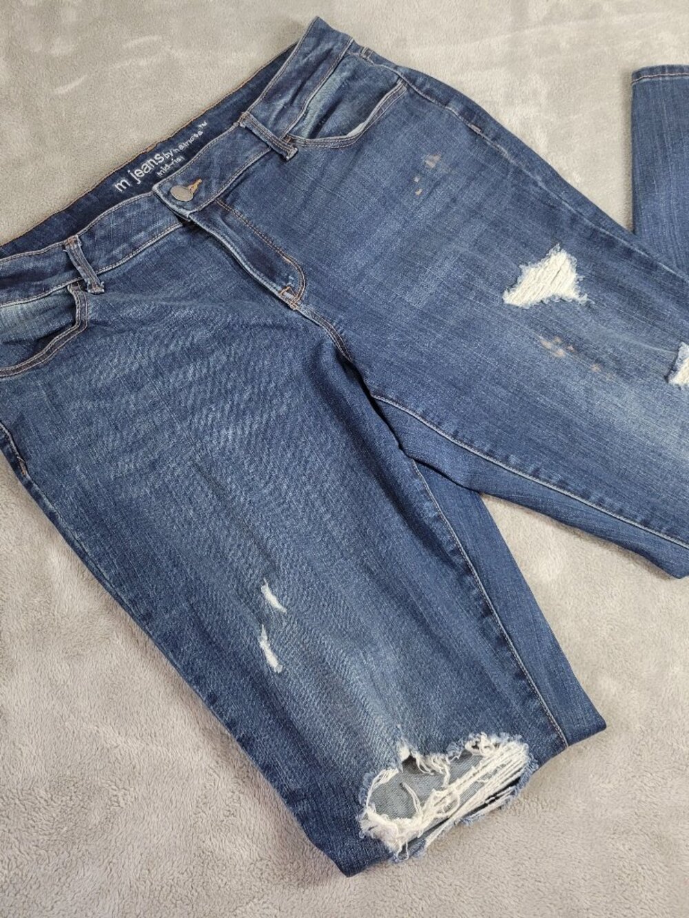 Maurices M Jeans Womens Skinny XL X-Long Dark Wash Distressed‎ Tall SKI10E